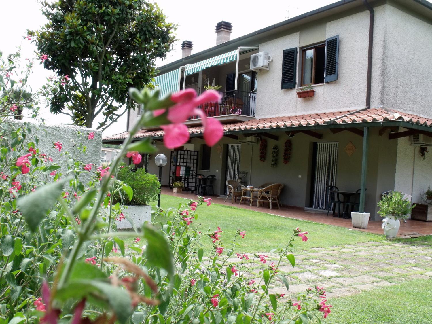 Isabella Aparthotel