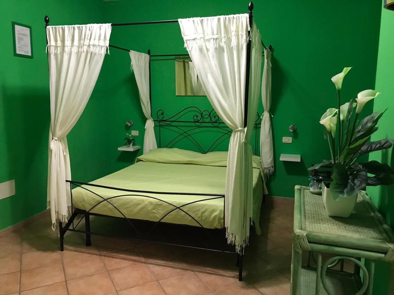 Aparthotel Isabella 2*